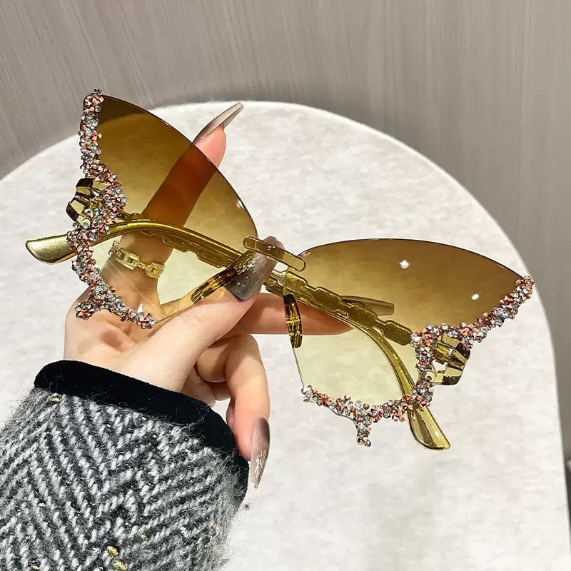 Luxury Crystal Rimless Cat Eye Sunglasses for Women – Rhinestone Butterfly Fashion Shades