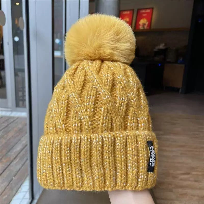 Classic Pom Pom Knit Beanie – Soft Ribbed Winter Hat