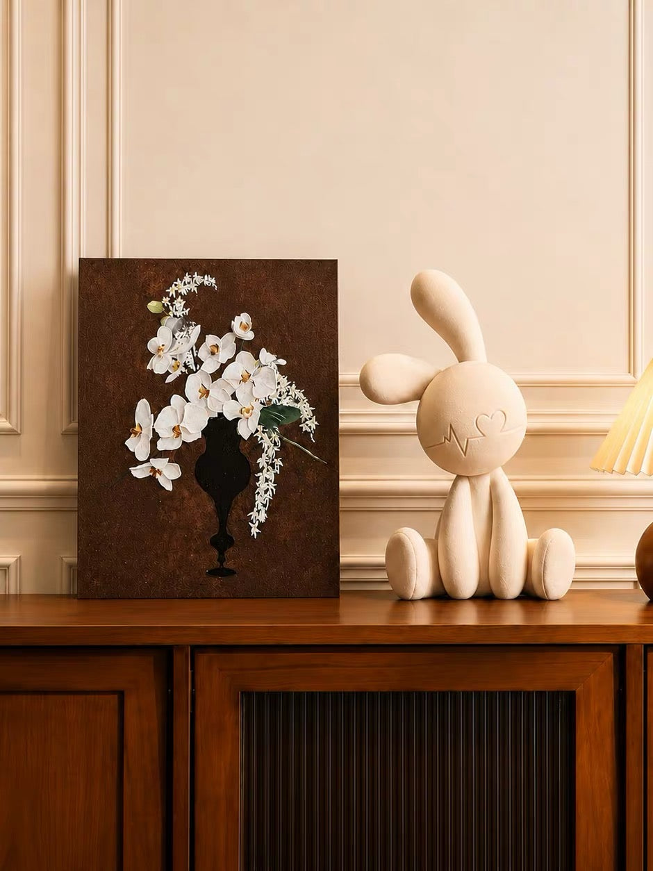 French Elegance Bunny Sculpture – Modern Decorative Rabbit Figurine