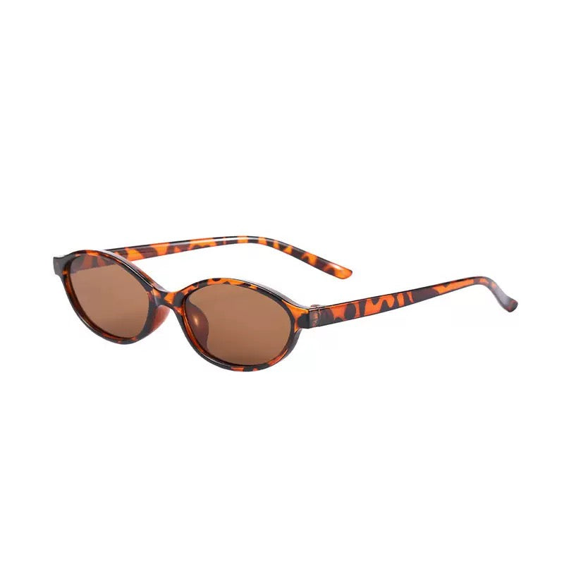 Women Men Small Frame Oval Sunglasses, European American Personalized Retro Sun Glasses, UV‑Protective Fashion Streetwear Eyewear